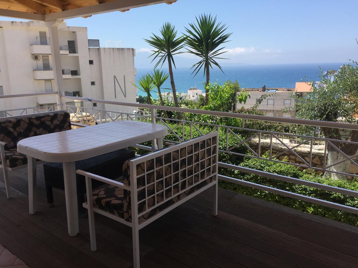 Apartments On The Beach Sarandë Exterior foto